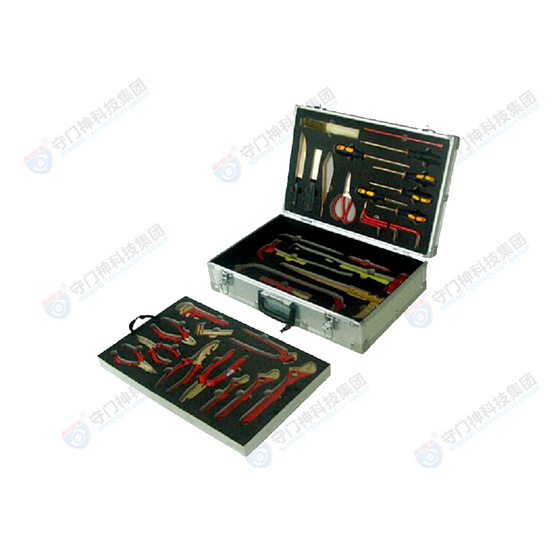 Non-magnetic blasting tool set Non-magnetic blasting tool set