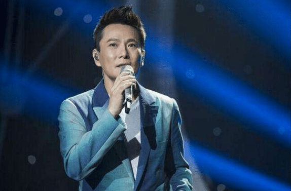 張信哲過安檢 張信哲過安檢