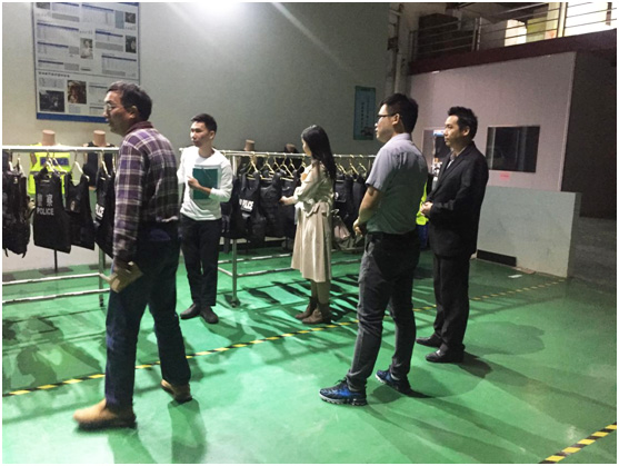 東城政法辦領導考察指導守門神科技集團“平安文化”建設情況 東城政法辦領導考察指導守門神科技集團“平安文化”建設情況