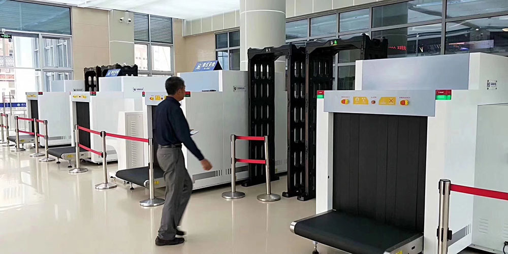 配合安檢,人人有責!x光安檢機為2020年春運保駕護航